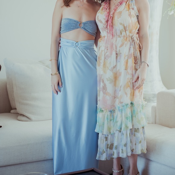 Isla Maxi Dress in Lagoon Multi Blue Size M - Picture 4 of 4